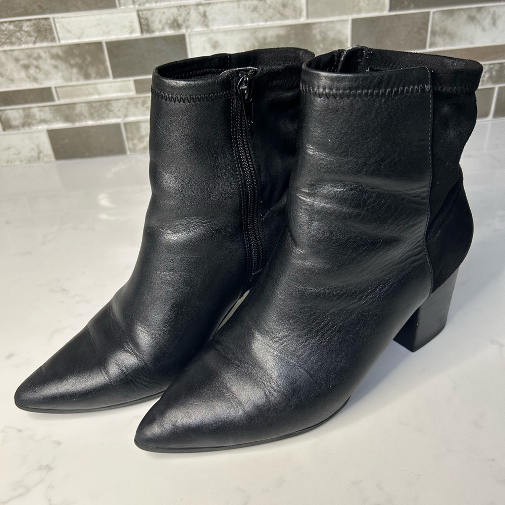 ALDO Boots Woman’s SIZE: 7.5 
Black Ankle
Fashion Boots